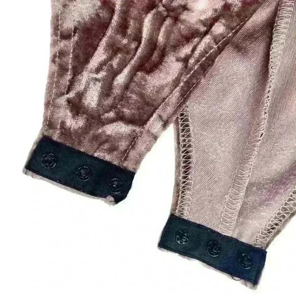 Makers of Dreams Velvet Bodysuit M, Plunge Neck, Twist Front, Boho Chic Sexy Top - Picture 9 of 16